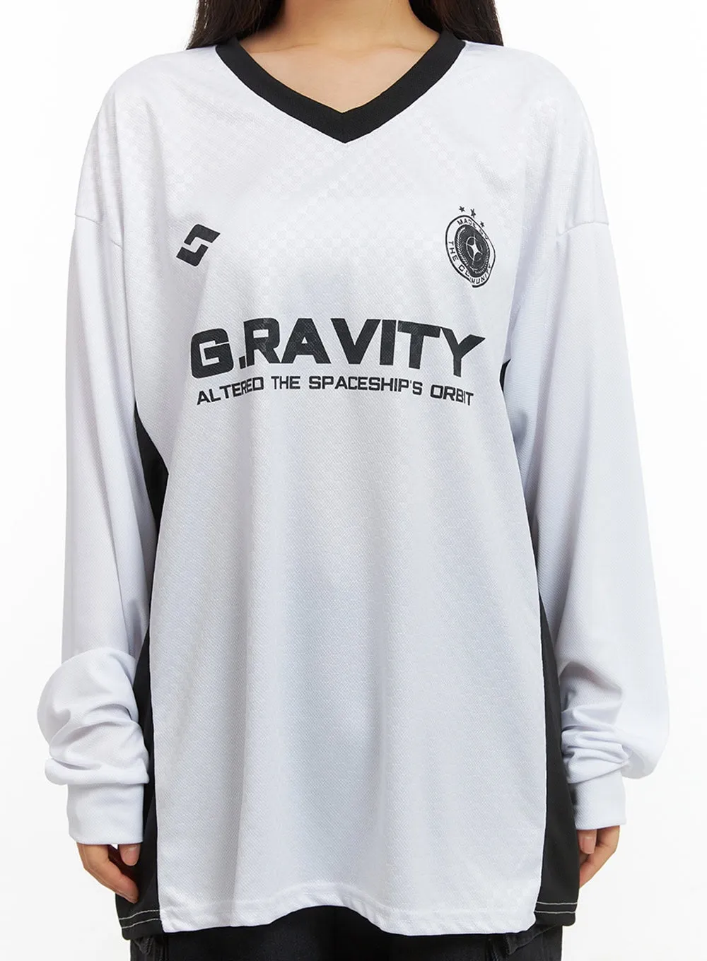 Mesh V-Neck Lettering Jersey Top IS402